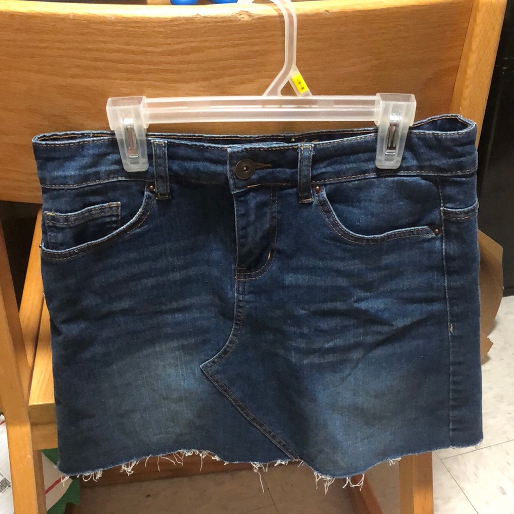Rue 21 denim skirt size medium worn only once!
